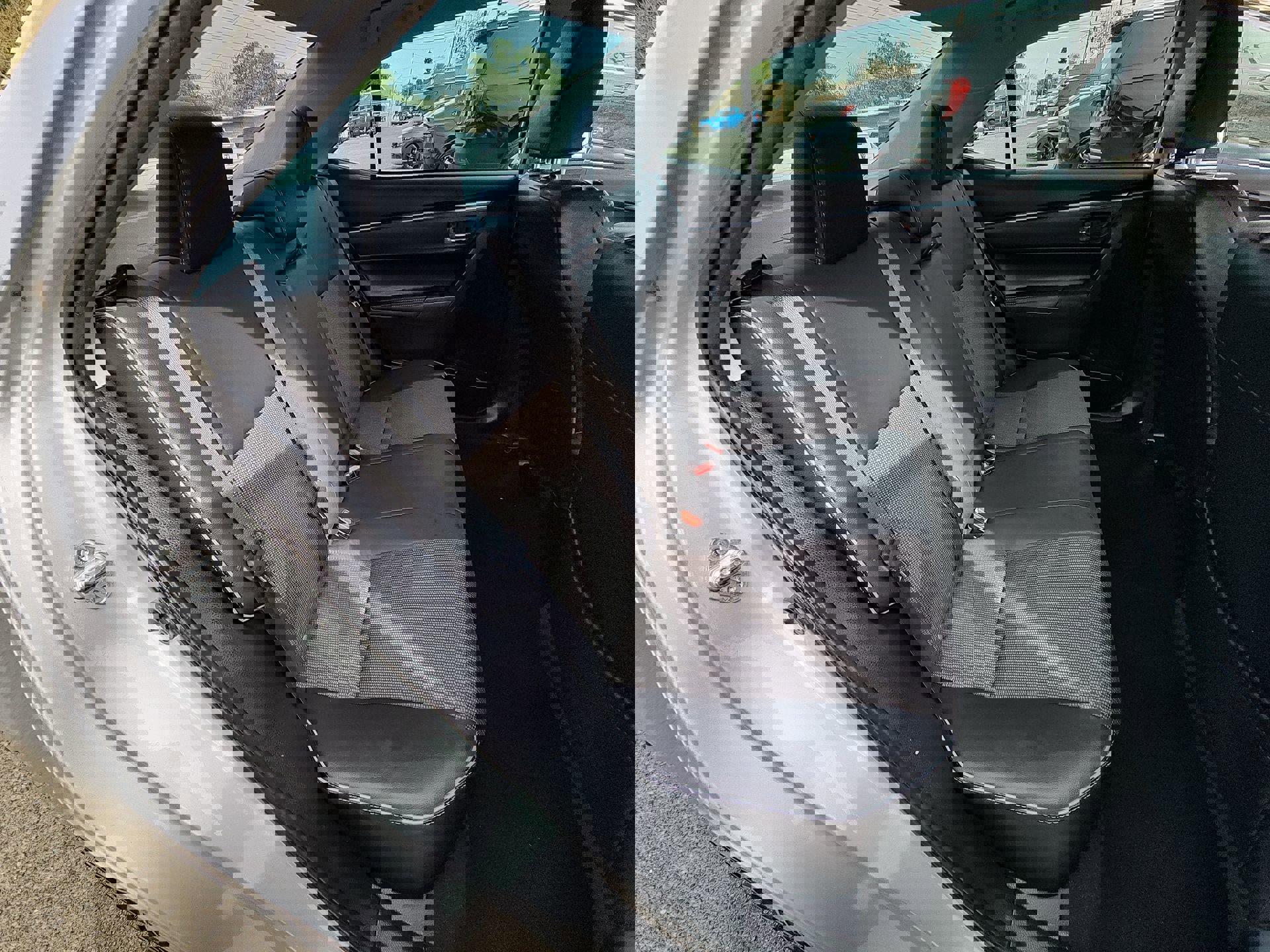 Used 2016 Toyota Corolla S image 27