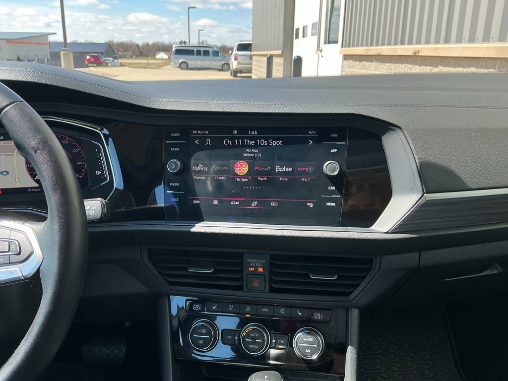 Used 2024 Volkswagen Jetta SEL image 13