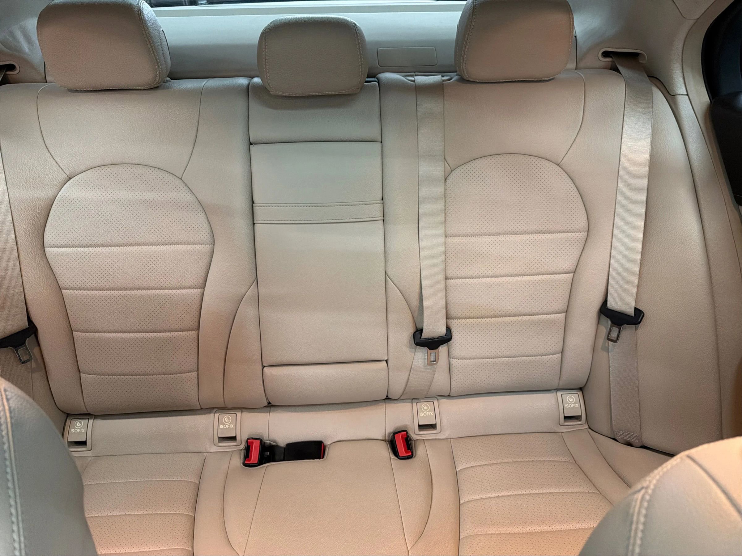 Used 2015 Mercedes-Benz C 300 4MATIC Sedan w/ Multimedia Package image 36