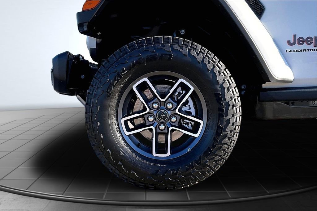 New 2026 Jeep Gladiator Mojave image 11