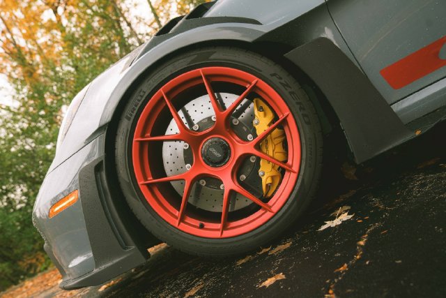 Used 2025 Porsche 911 GT3 RS RWD image 32