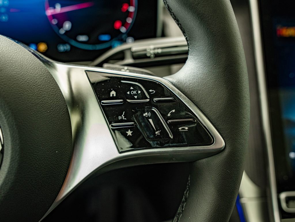 New 2026 Mercedes-Benz GLC 300 4MATIC image 21