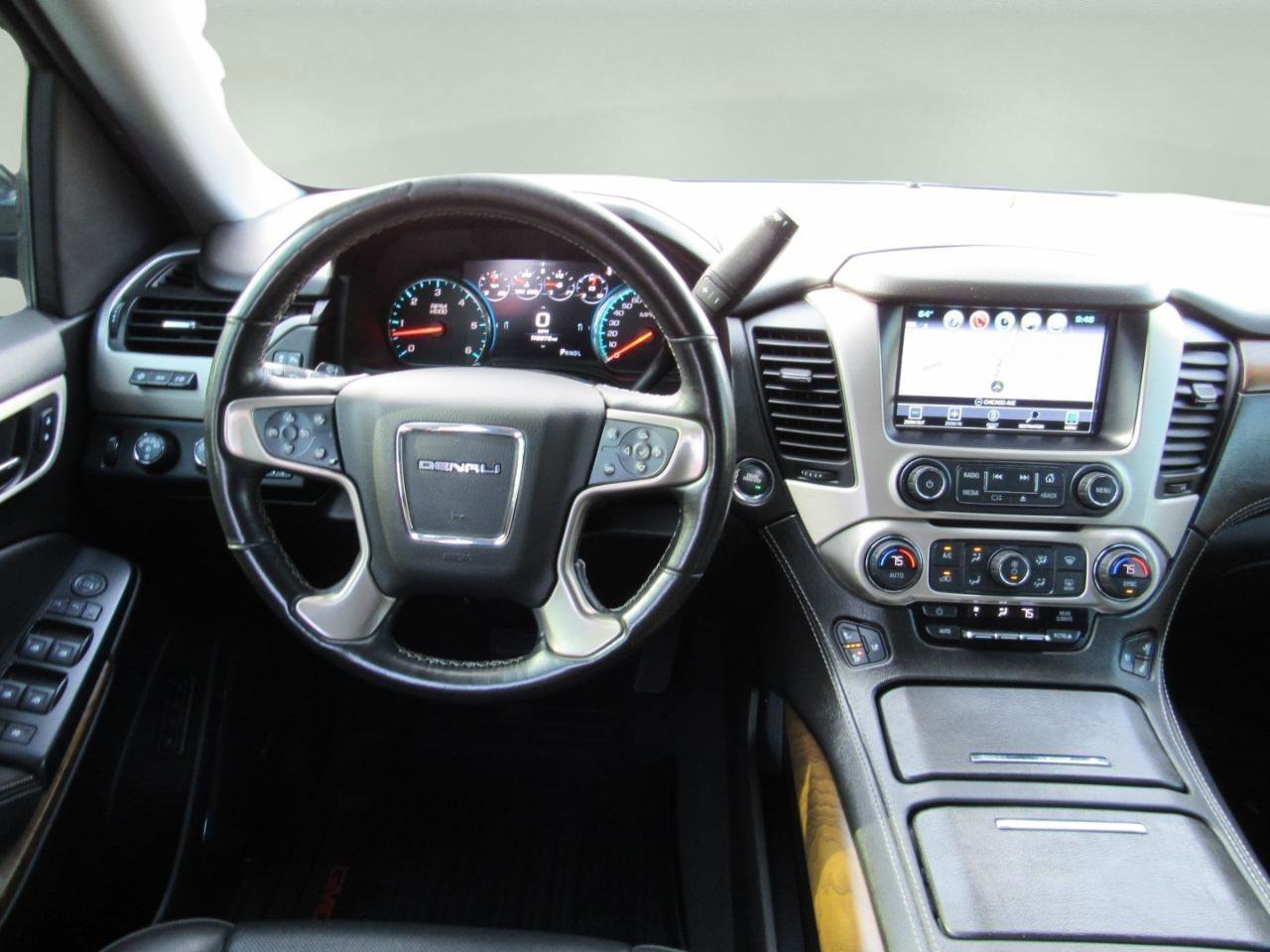 Used 2019 GMC Yukon Denali w/ Denali Ultimate Package AWD/4WD image 5