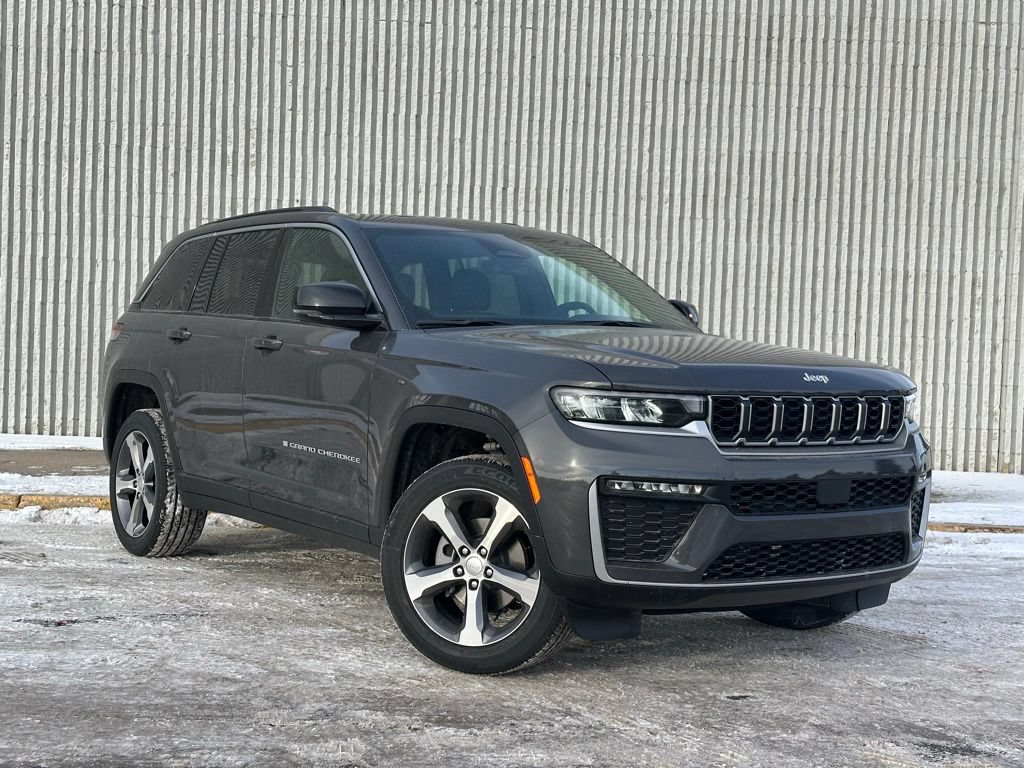 New 2026 Jeep Grand Cherokee Limited AWD/4WD image 6