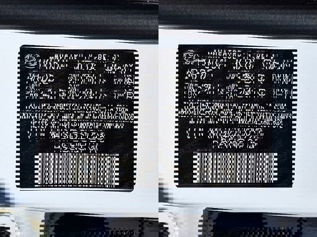 Used 2025 Hyundai Elantra SEL FWD image 28