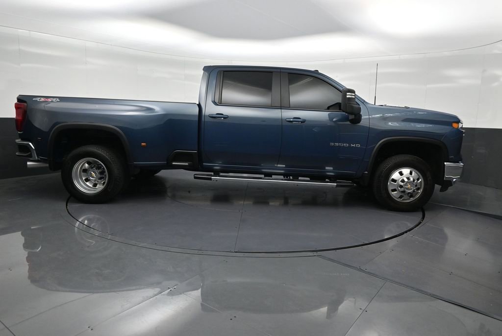 Used 2026 Chevrolet Silverado 3500 LT AWD/4WD image 7