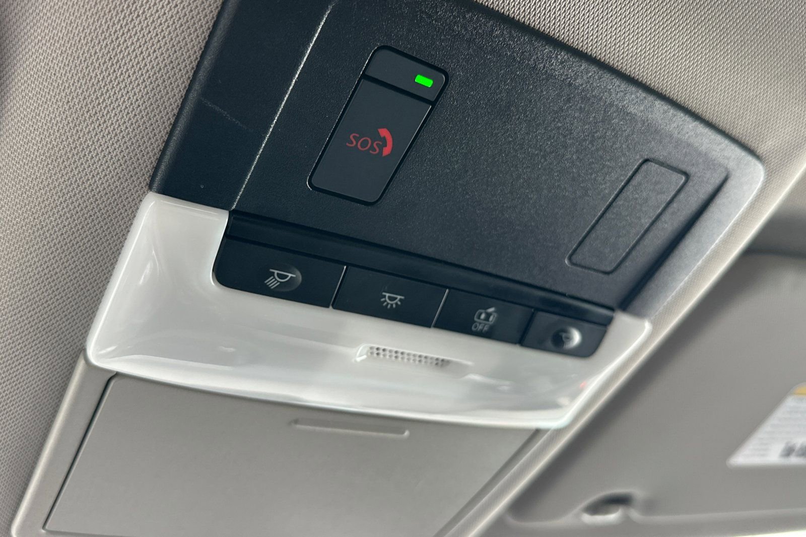 Used 2023 Nissan Rogue SV image 23