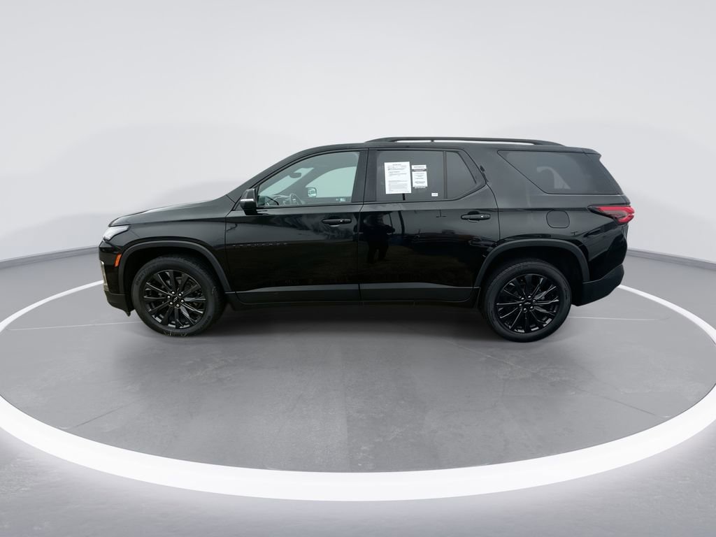 Used 2022 Chevrolet Traverse RS image 5