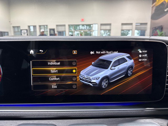 Used 2021 Mercedes-Benz GLE 350 4MATIC w/ Premium Package image 69