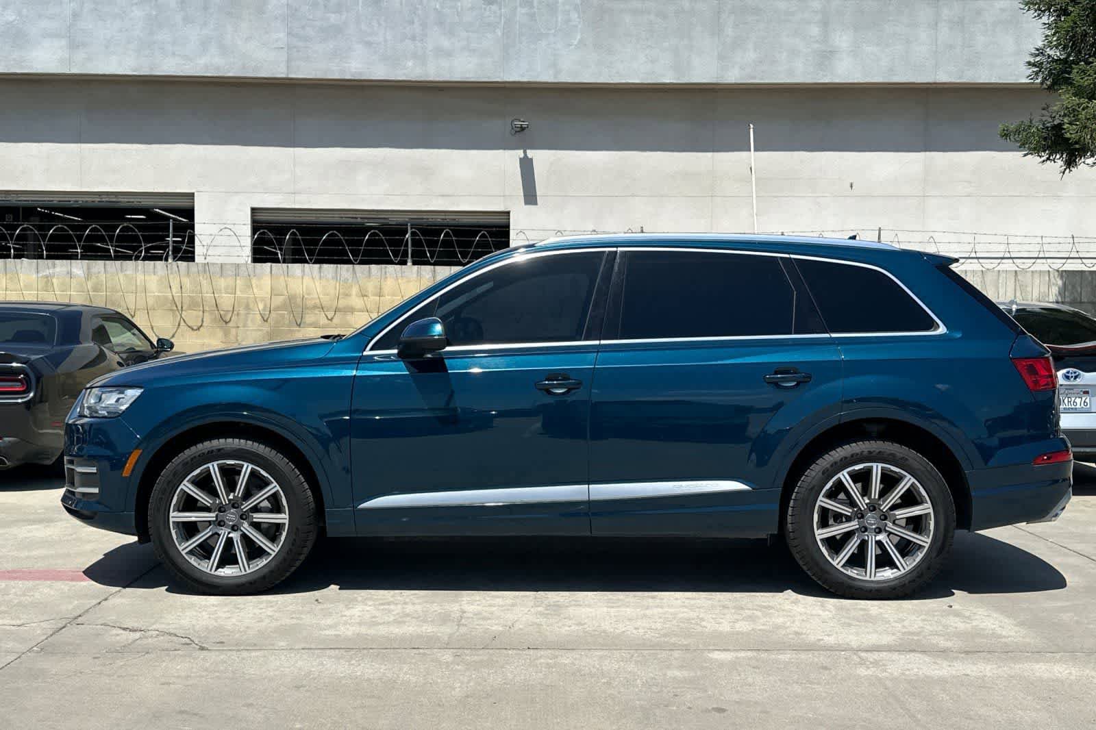 Used 2018 Audi Q7 2.0T Premium Plus w/ Premium Plus Package AWD/4WD image 6