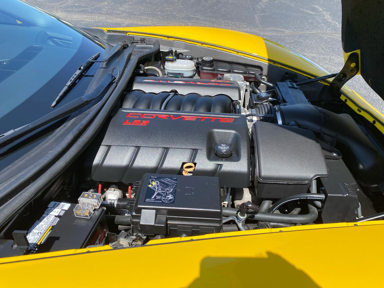 Used 2008 Chevrolet Corvette Coupe w/ Preferred Equipment Group RWD image 32