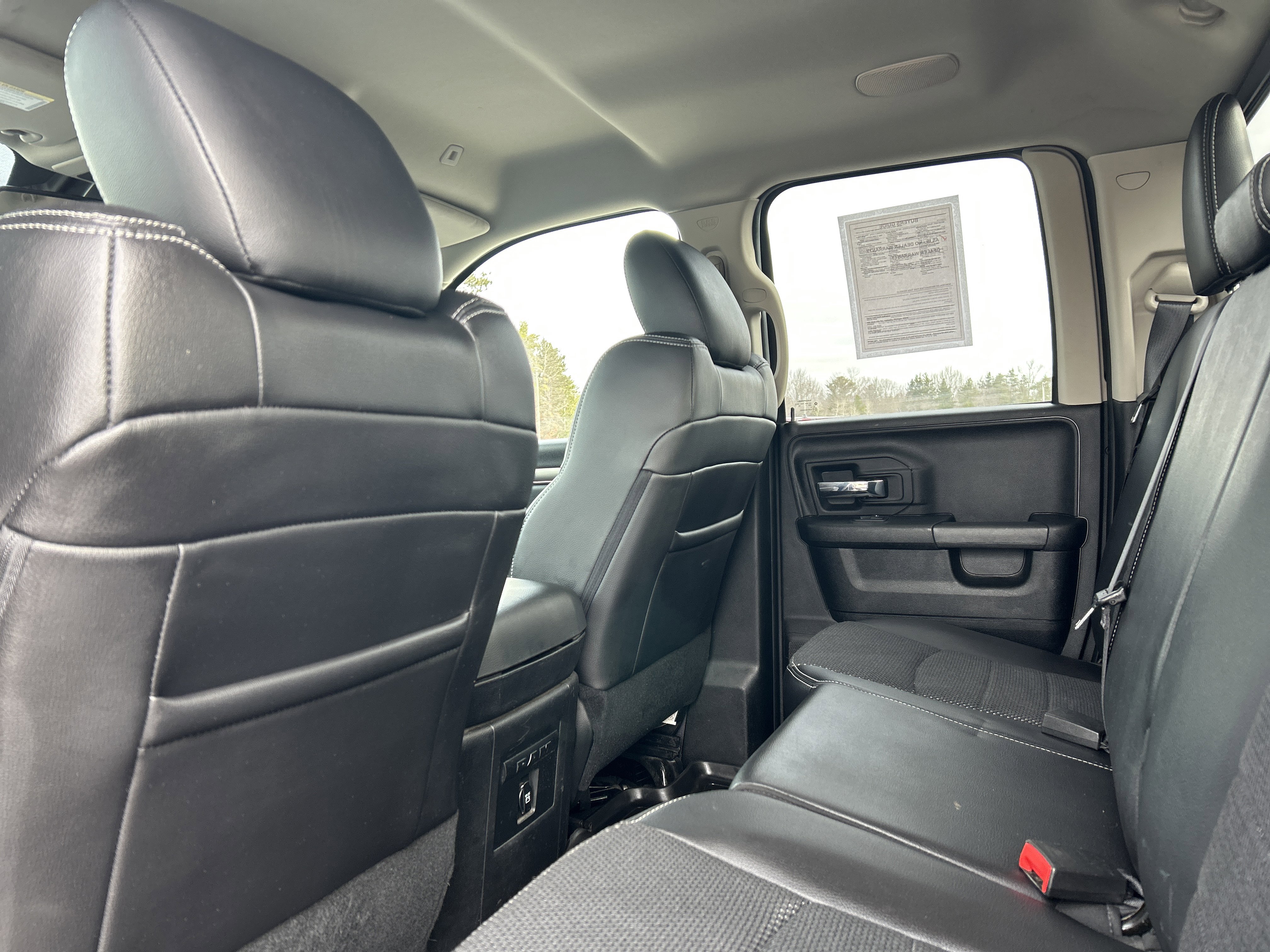 Used 2017 RAM 1500 Sport w/ Black Ram 1500 Sport Group image 10