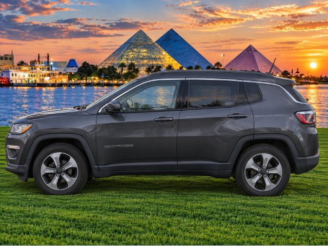 Used 2018 Jeep Compass Latitude w/ Cold Weather Group FWD image 5