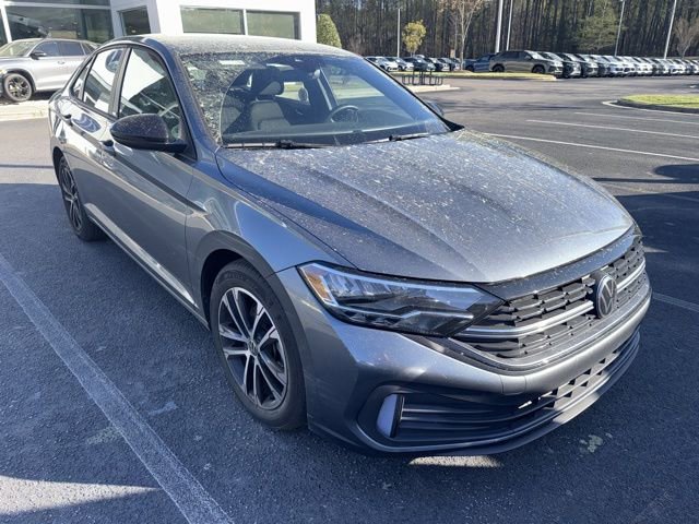 Certified 2024 Volkswagen Jetta Sport image 2
