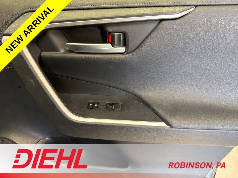 Used 2020 Toyota RAV4 XSE image 14