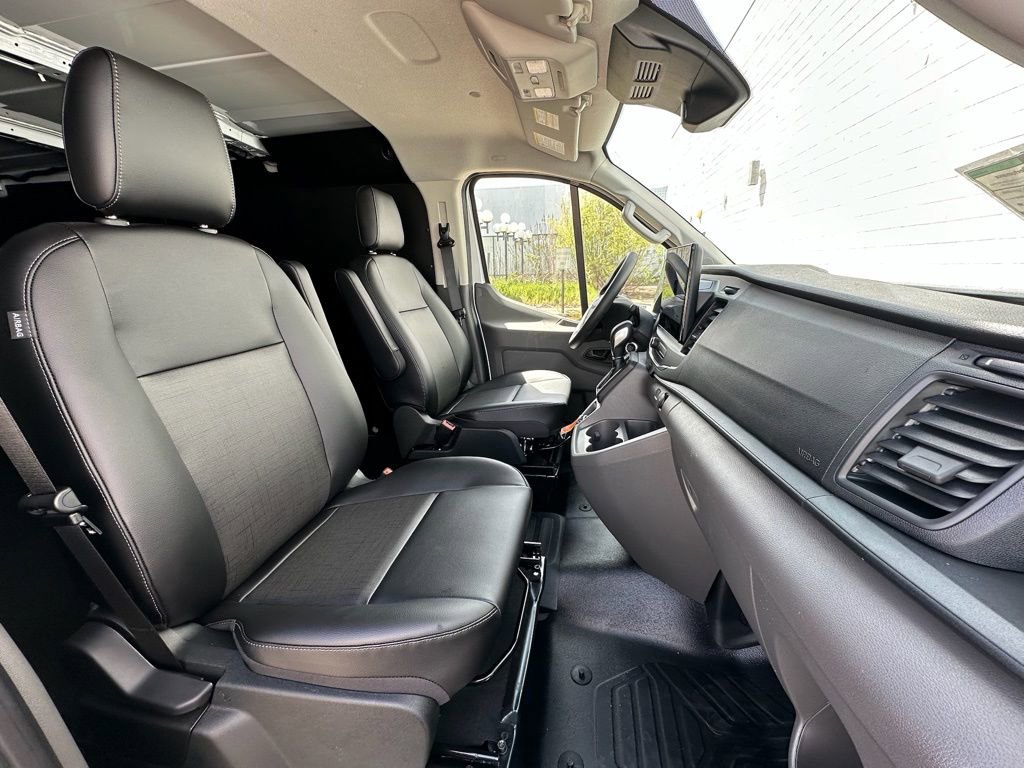 New 2026 Ford Transit 350 Low Roof w/ Load Area Protection Package RWD image 19
