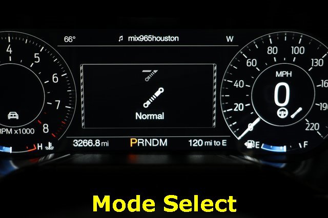 Used 2021 Ford Mustang Shelby GT500 w/ Carbon Fiber Track Pack image 26