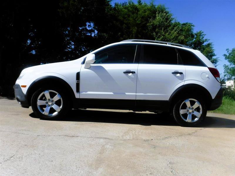 Used 2012 Chevrolet Captiva Sport LS FWD image 11