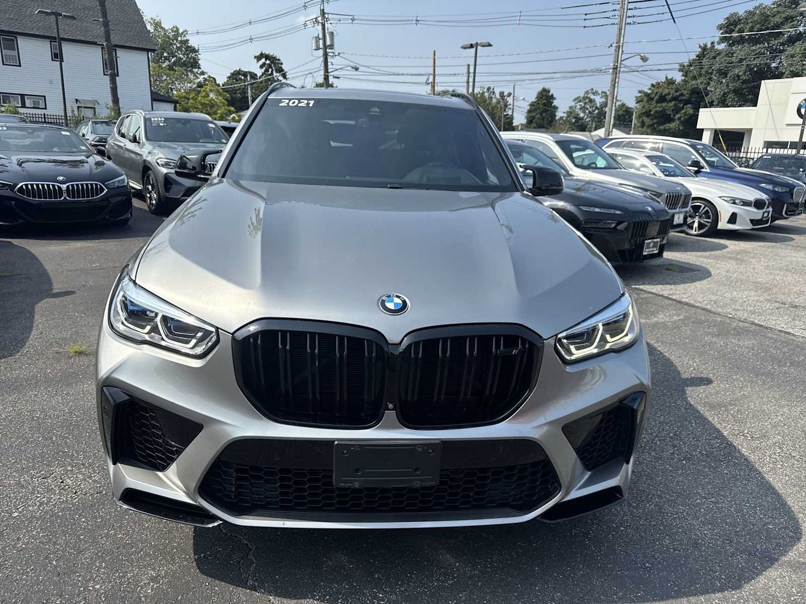 Used 2021 BMW X5 M w/ Competition Package AWD/4WD image 3