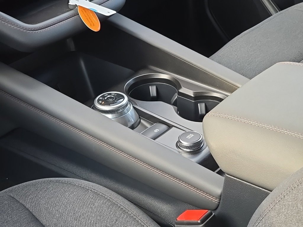 New 2026 Ford Explorer Active image 13