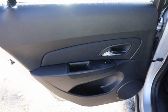 Used 2013 Chevrolet Cruze LT image 22