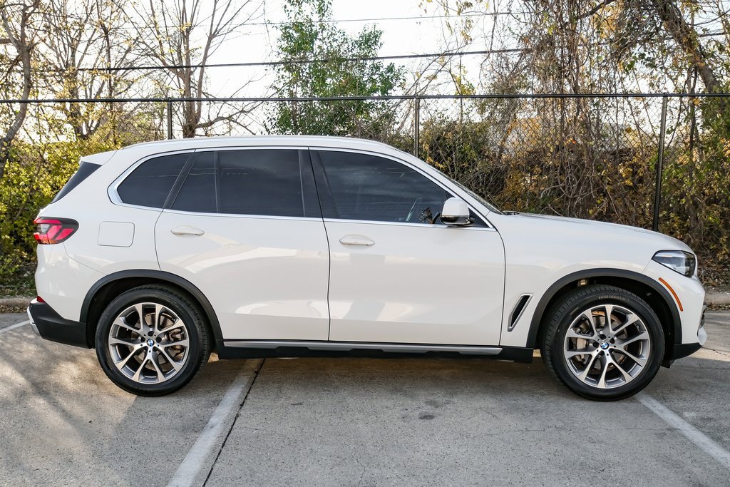 Used 2021 BMW X5 xDrive40i w/ Premium Package image 8