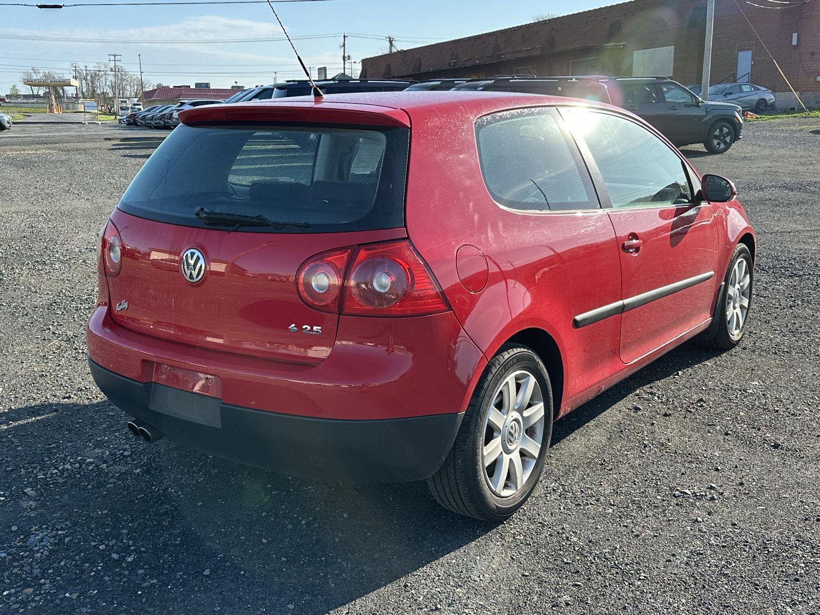Used 2007 Volkswagen Rabbit 2-Door image 8