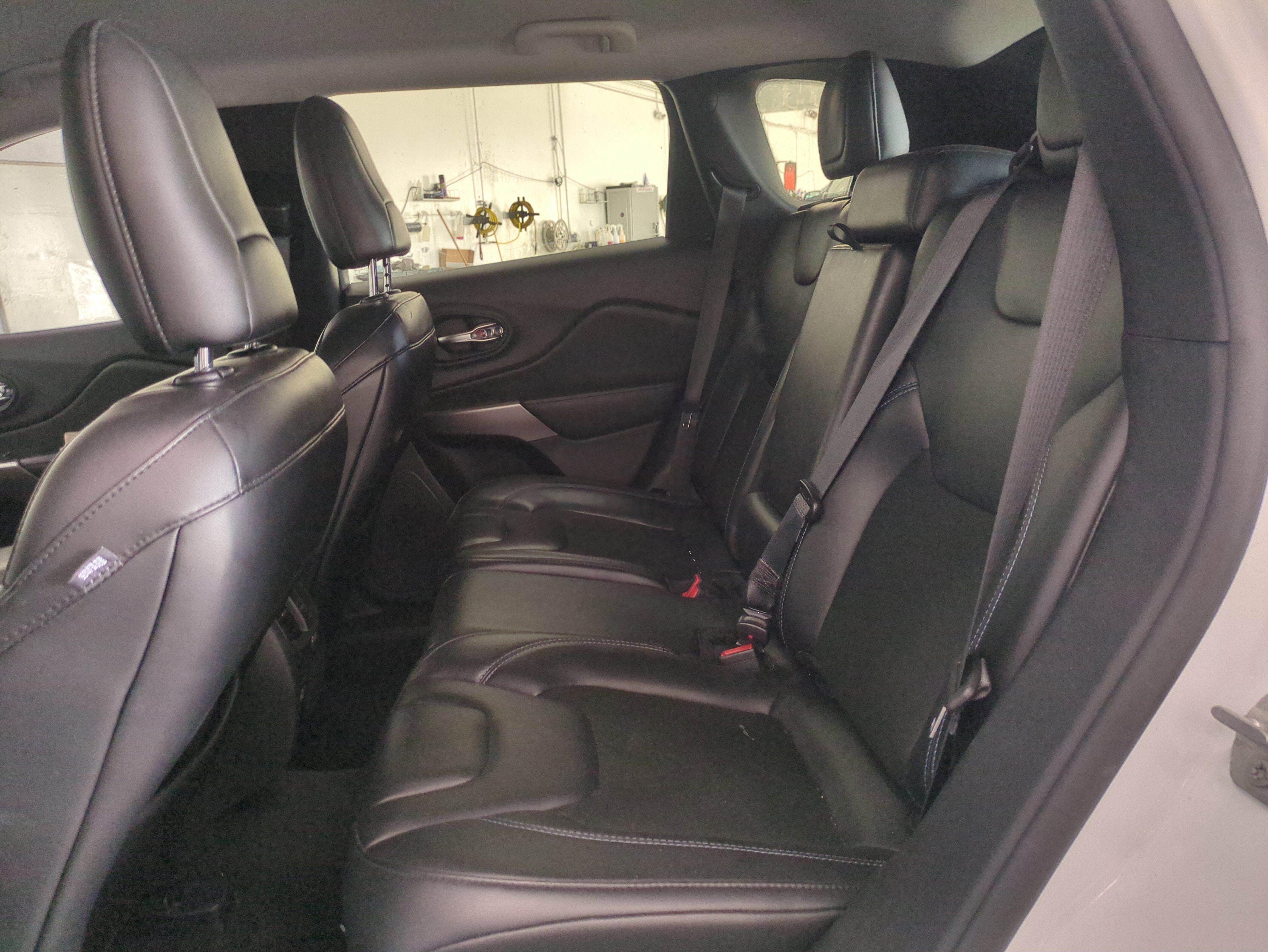 Certified 2021 Jeep Cherokee Latitude Plus image 14