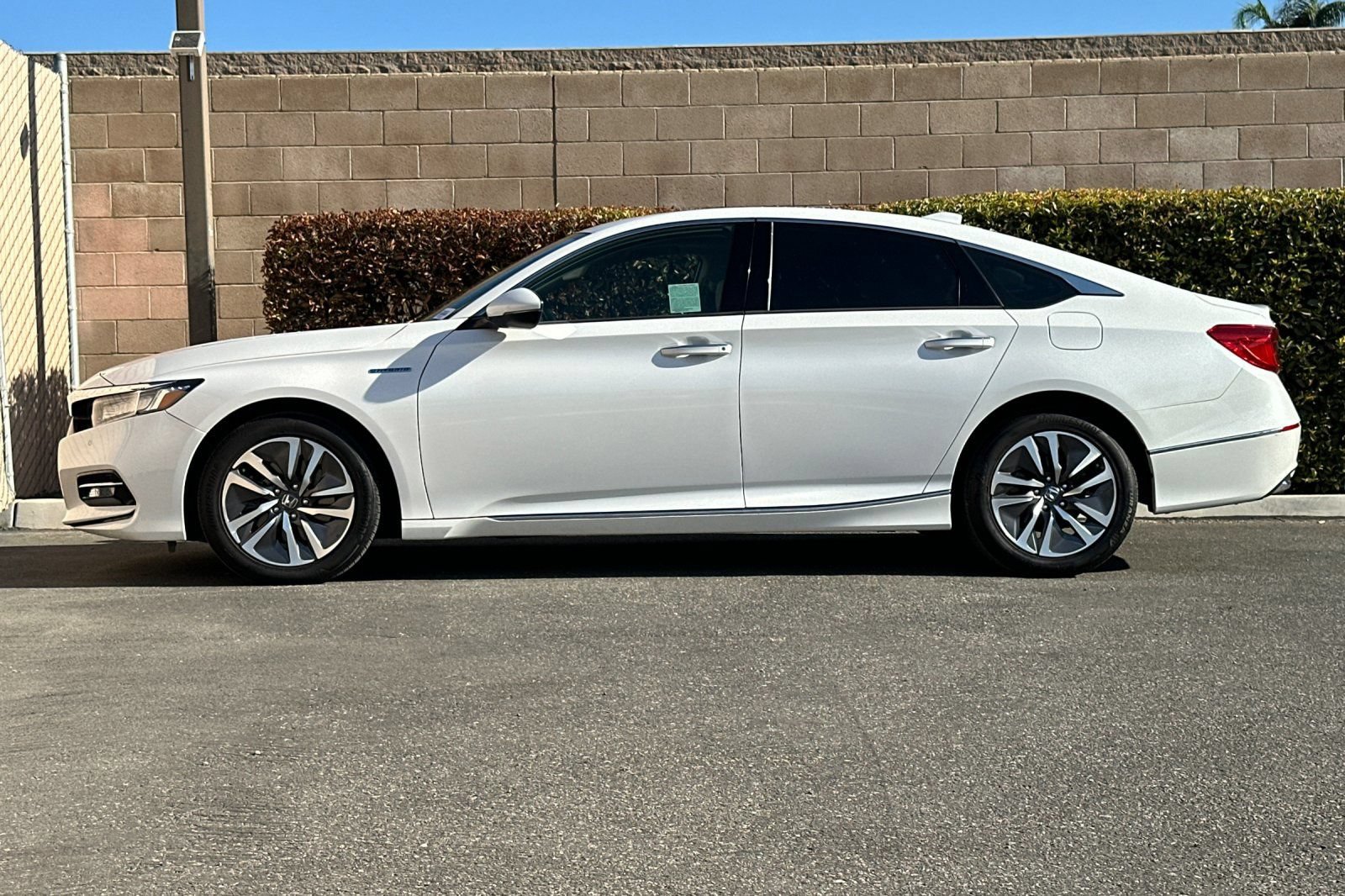 Used 2019 Honda Accord Touring image 7