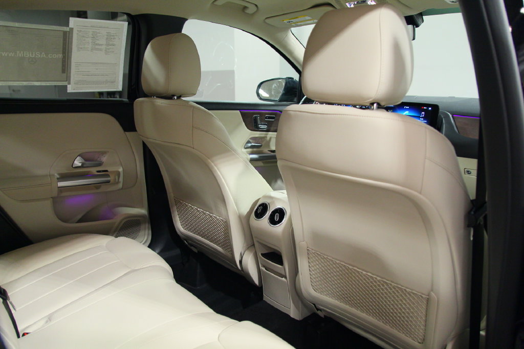 Certified 2023 Mercedes-Benz GLA 250 4MATIC image 15