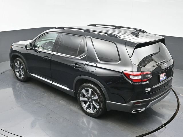 Used 2025 Honda Pilot Elite image 30