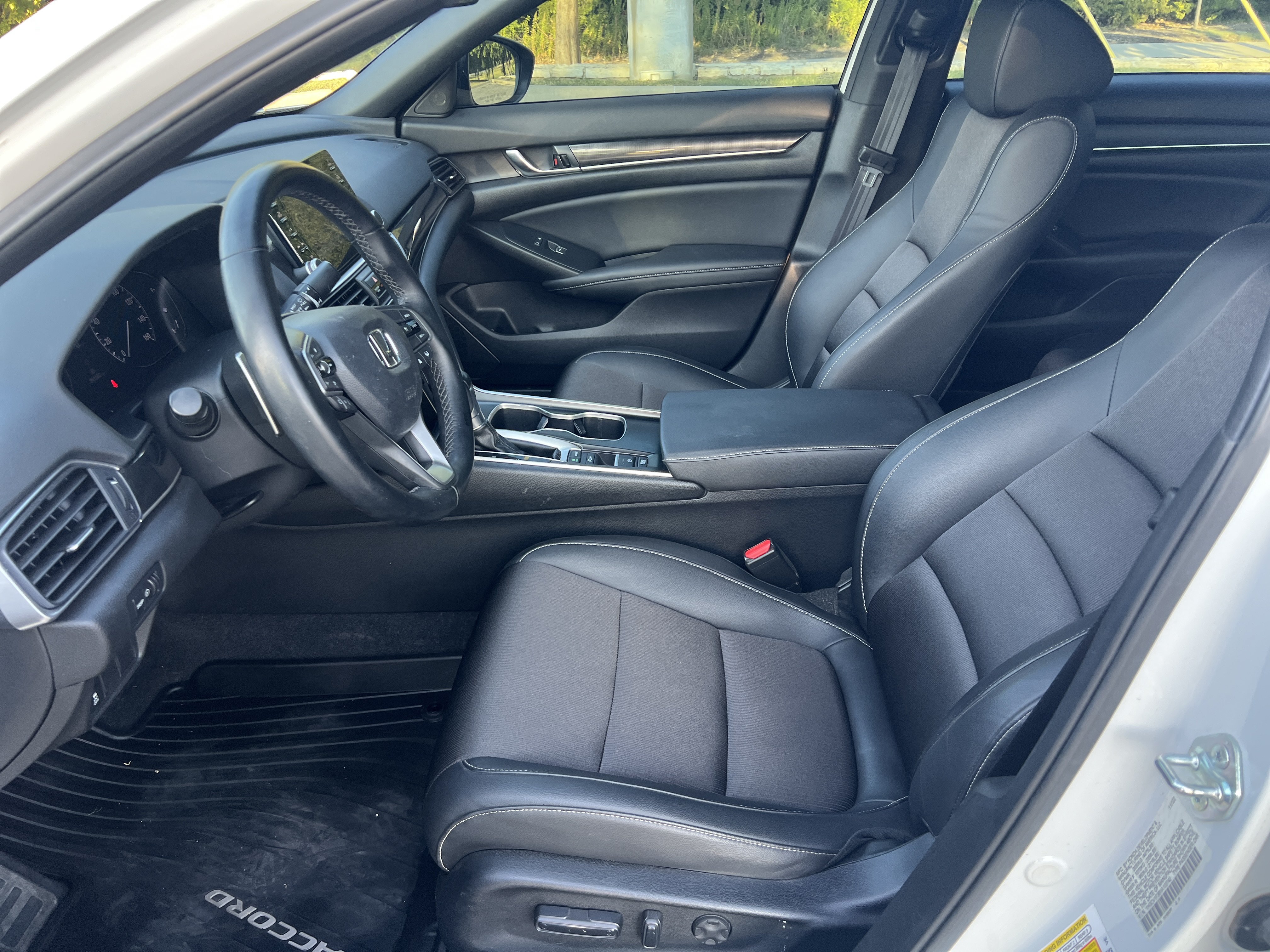 Used 2022 Honda Accord Sport image 14