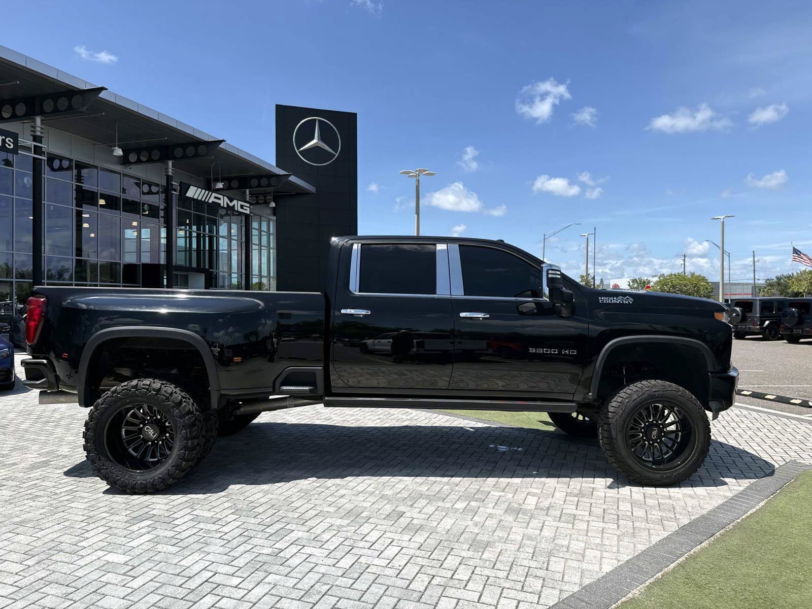 Used 2021 Chevrolet Silverado 3500 High Country AWD/4WD image 6