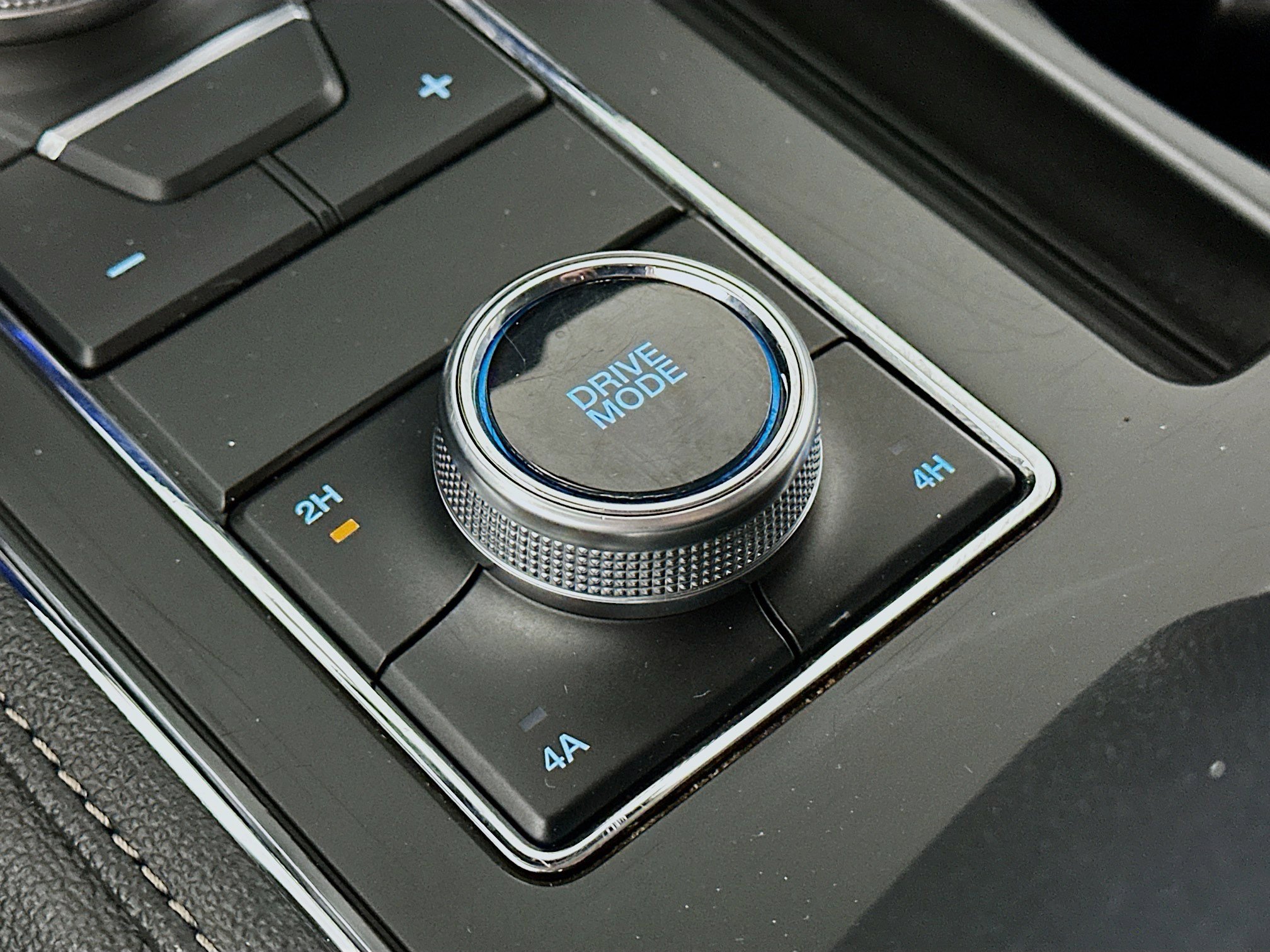 Used 2024 Ford Expedition XLT image 26