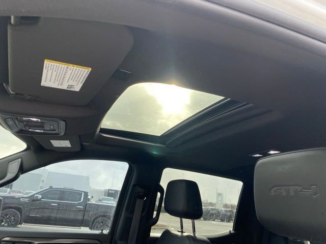 Used 2023 GMC Sierra 1500 AT4 w/ AT4 Premium Package image 15