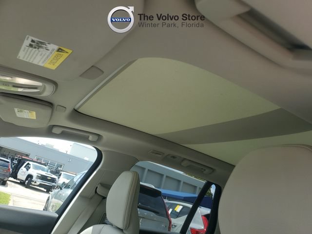 Certified 2023 Volvo XC90 B6 Core w/ Protection Package Premier AWD/4WD image 16