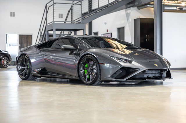 Used 2021 Lamborghini Huracan EVO RWD image 8