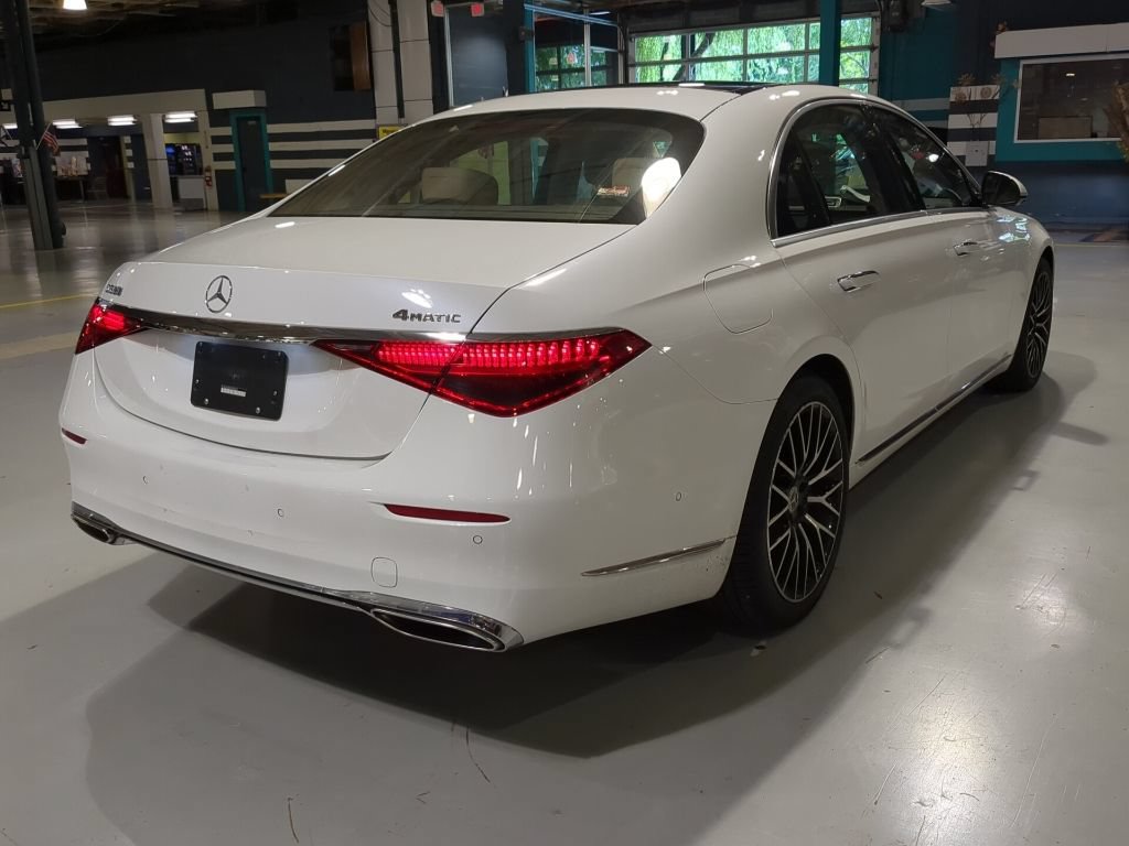 Used 2024 Mercedes-Benz S 500 4MATIC image 8