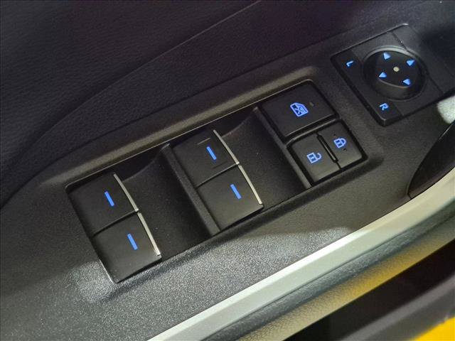 Used 2022 Toyota RAV4 XSE AWD/4WD image 13