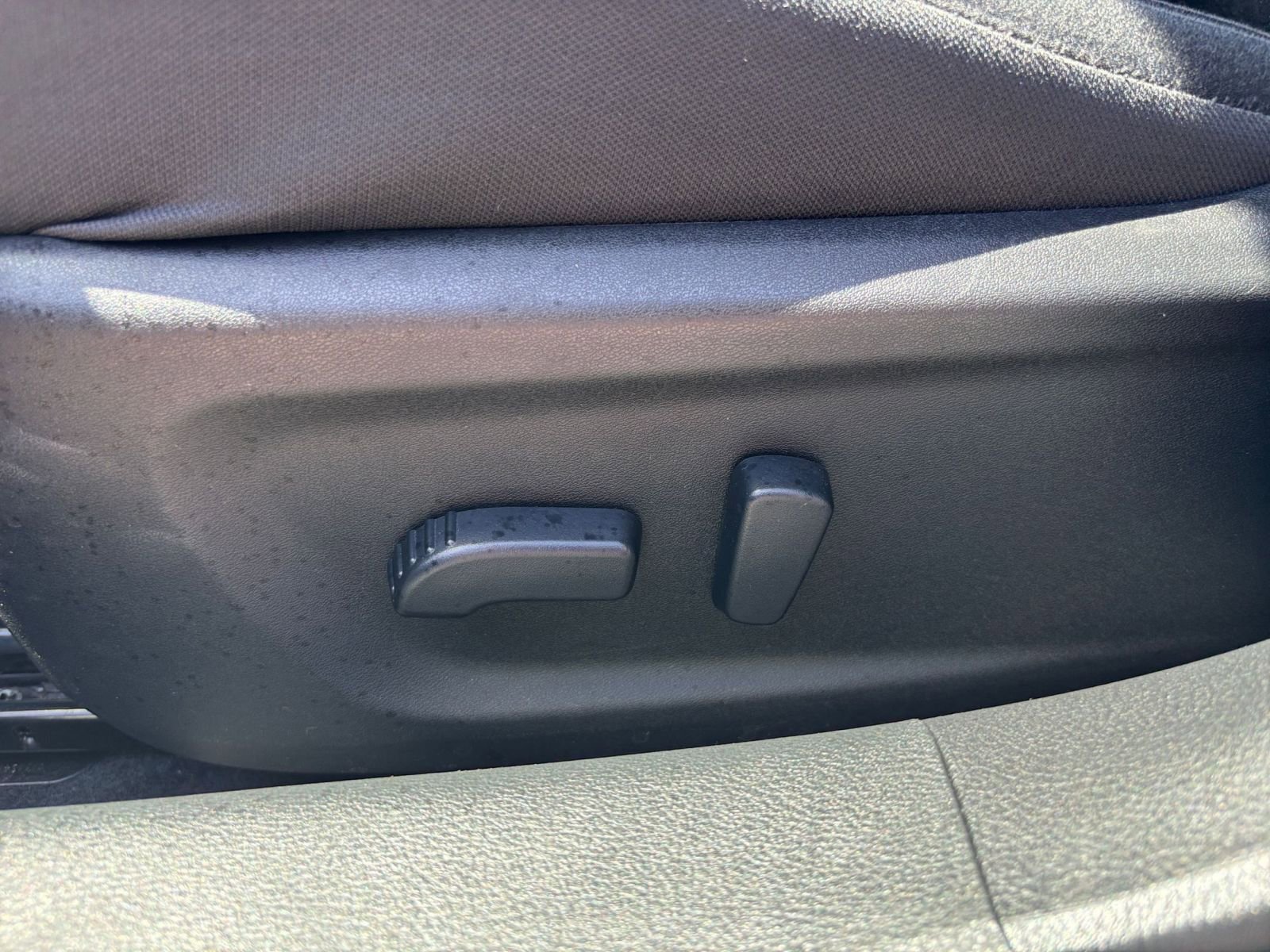 Used 2025 Nissan Altima 2.5 SV FWD image 22