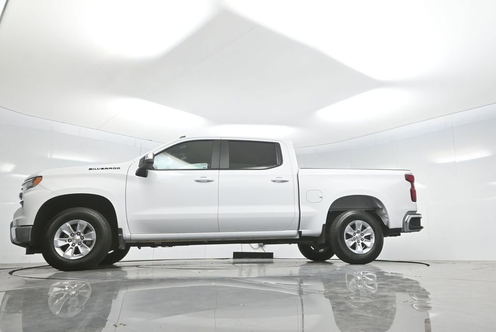 Used 2025 Chevrolet Silverado 1500 LT w/ LPO, Dark Essentials Package image 7