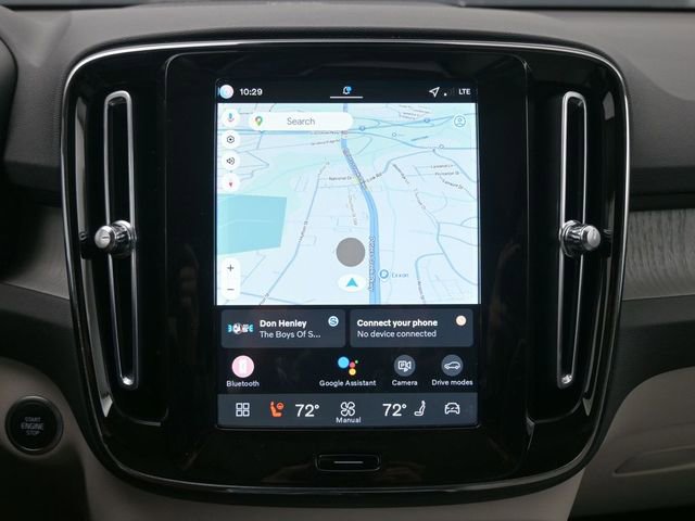 New 2026 Volvo XC40 B5 Ultra w/ Climate Package image 13