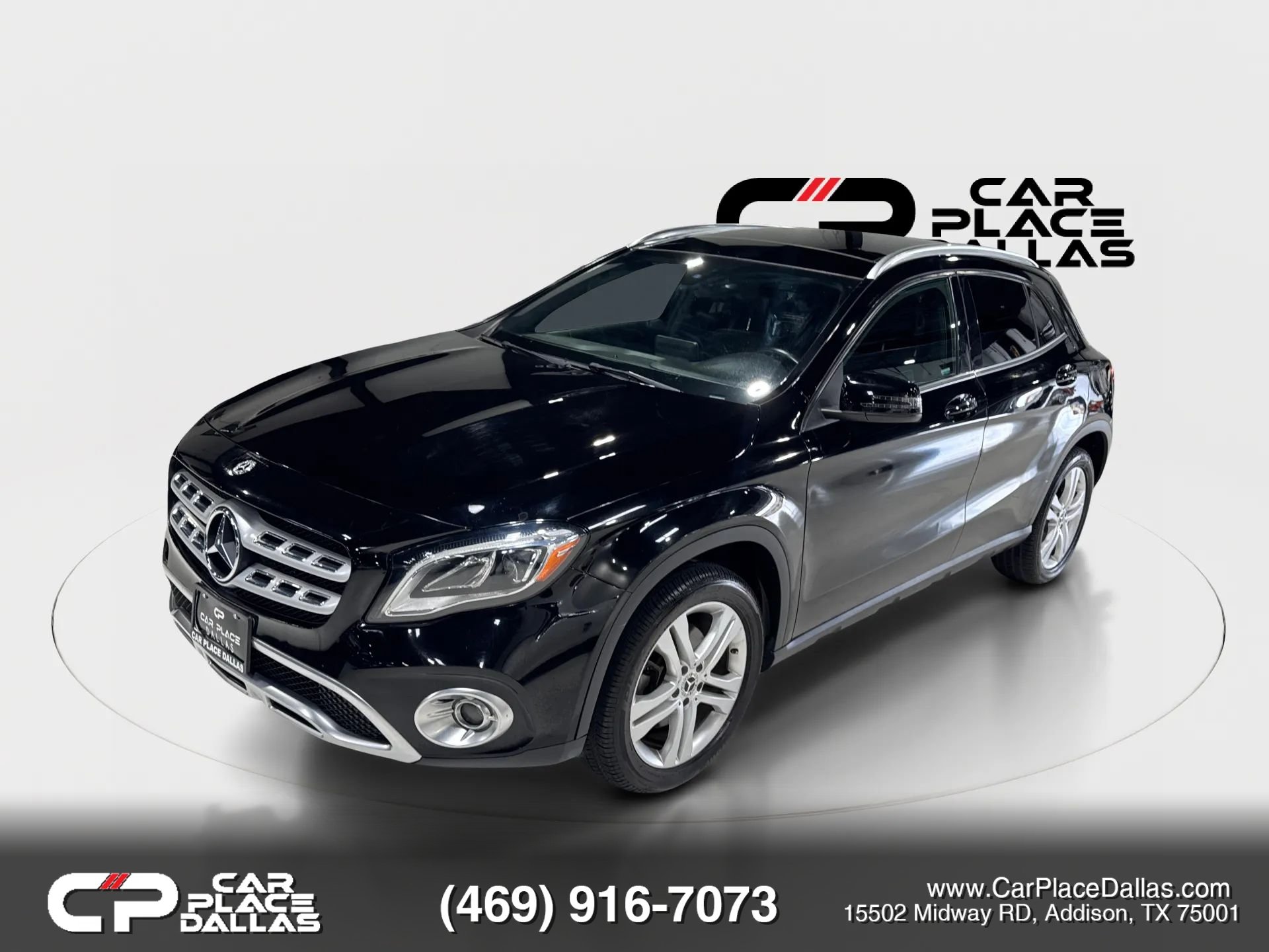 Used 2020 Mercedes-Benz GLA 250 4MATIC w/ Premium Package image 2