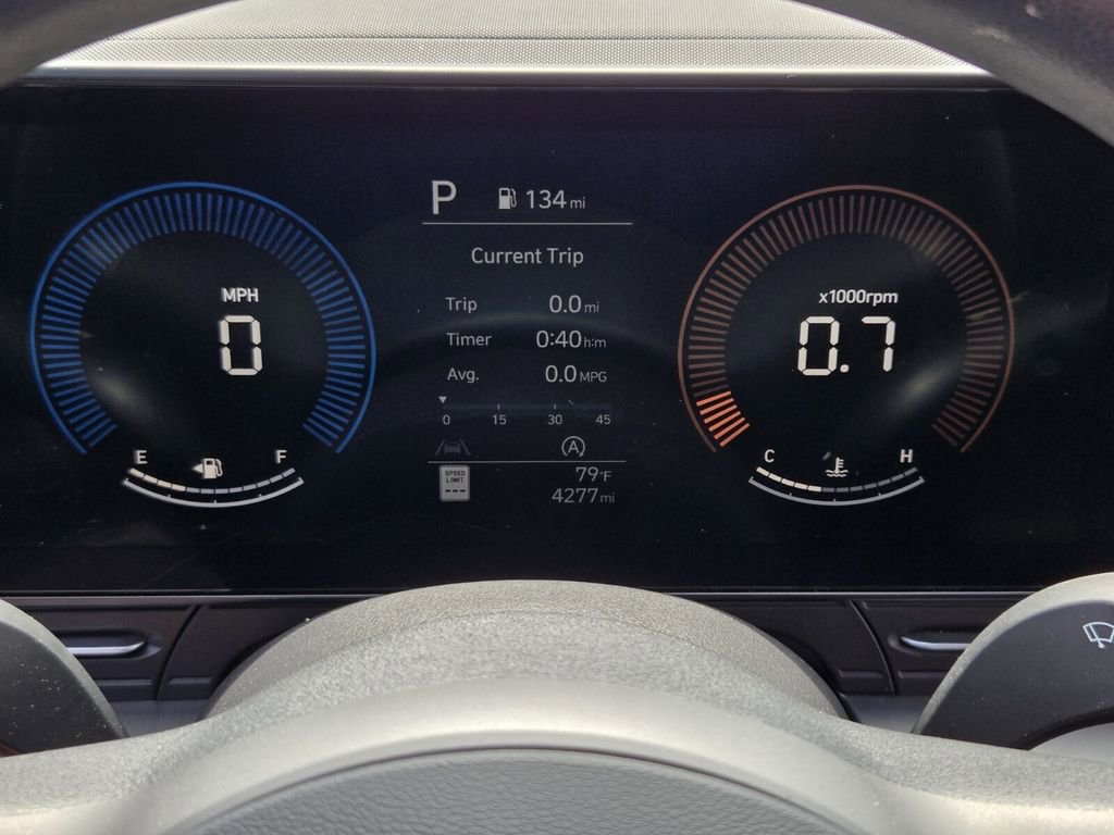 Certified 2024 Hyundai Kona SE image 25