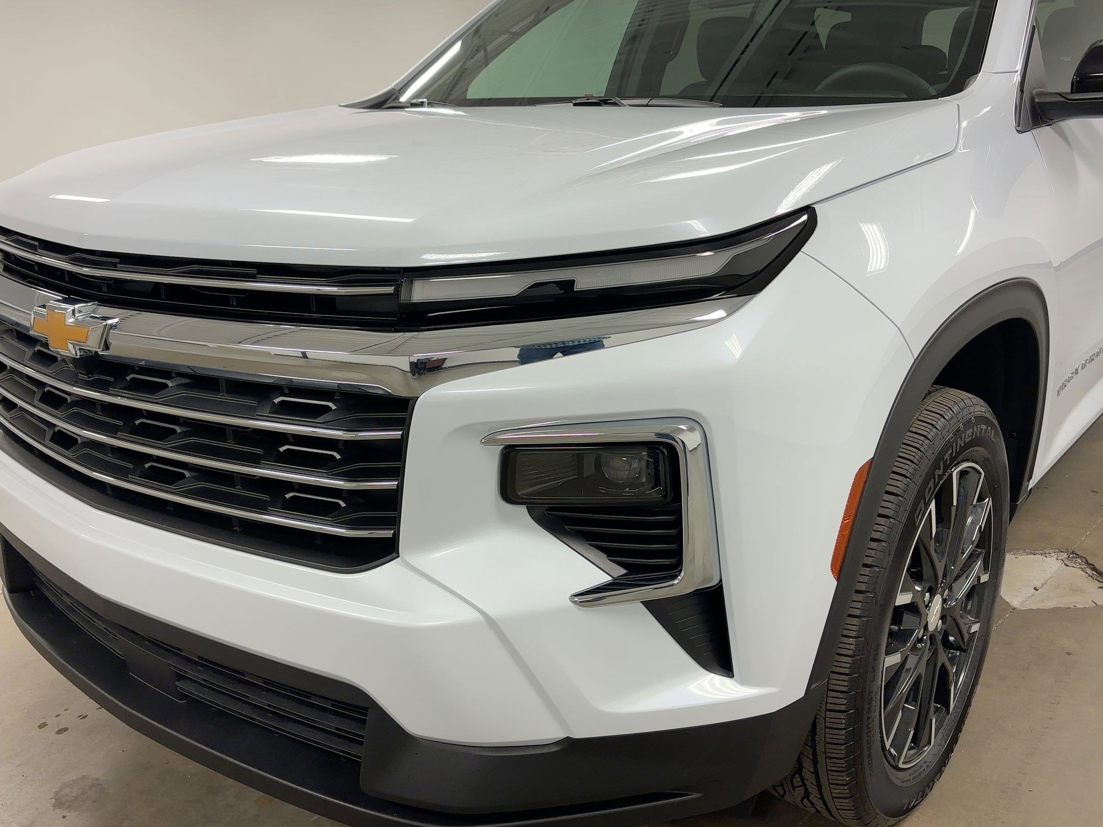 New 2026 Chevrolet Traverse LT w/ Sun and Wheel Package image 19