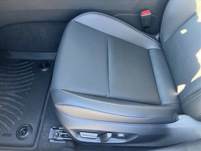 New 2026 Toyota Prius Plug-In Hybrid image 4