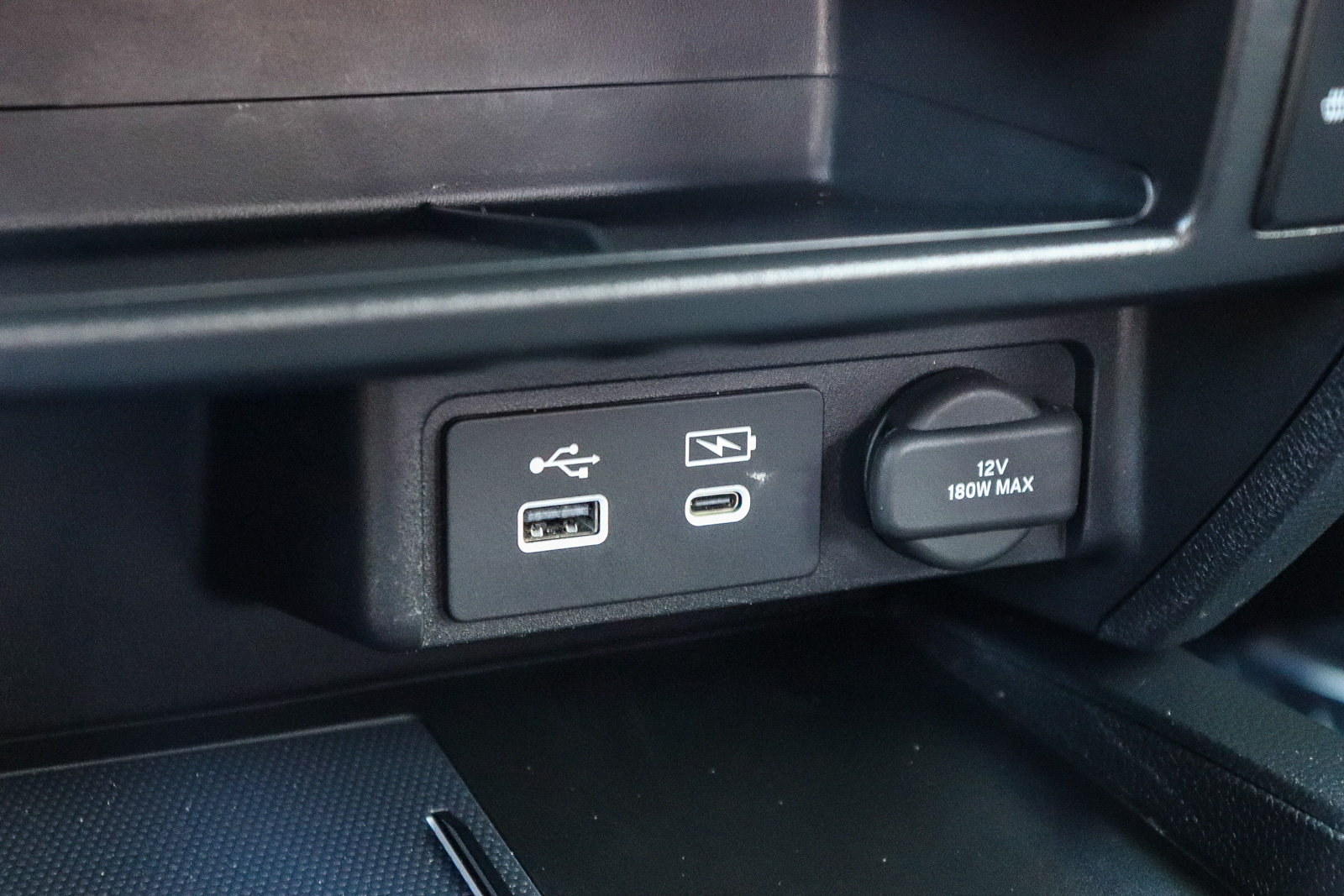 Used 2024 Honda Passport TrailSport image 28