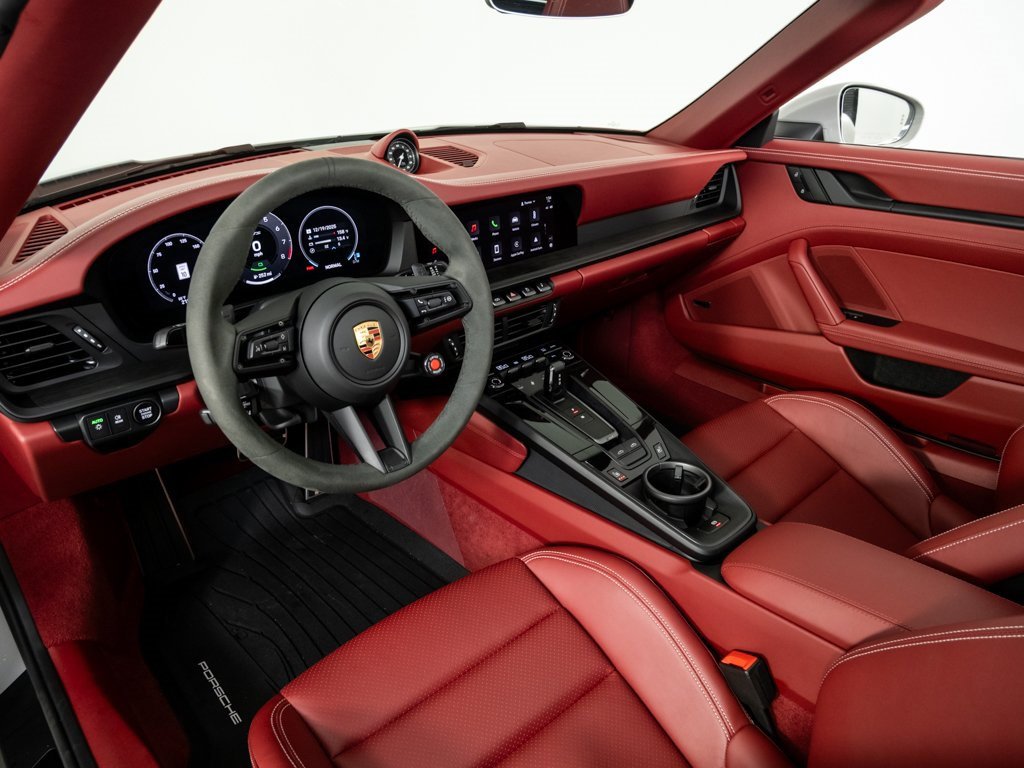 Certified 2025 Porsche 911 Targa 4 GTS image 4