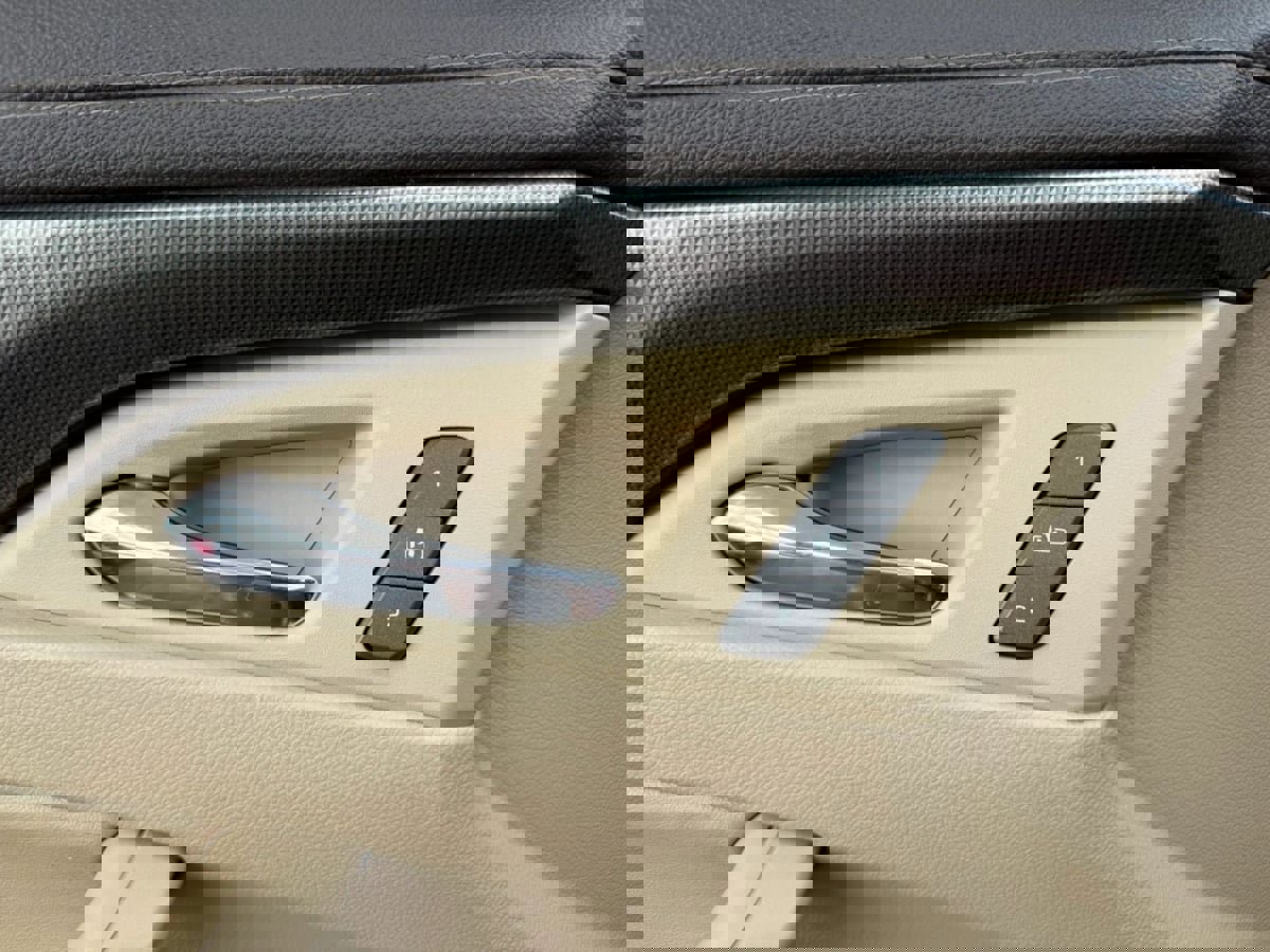 Used 2011 Cadillac CTS Performance AWD/4WD image 38