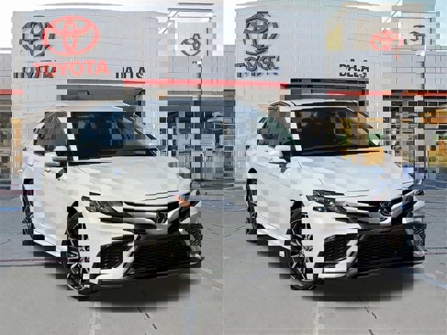 Used 2023 Toyota Camry SE